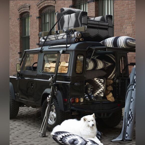 Ralph Lauren Ivory & Black Hand-knit Southwestern Blanket Stitch Knit Tunic - Picture 11 of 16